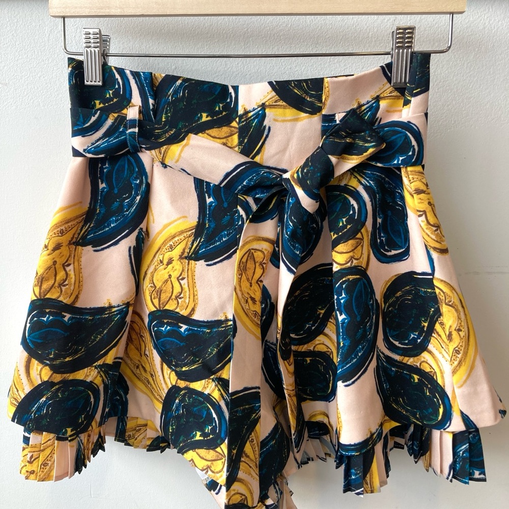 C/MEO Collective Yellow and Blue print Short